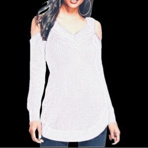 G by guess zipper detail cold shoulder open knit sweater in white. Size L